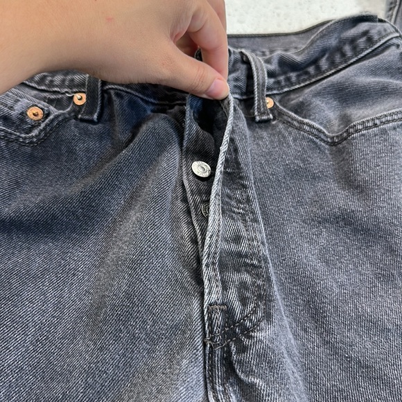 ❗️Sold! Levi’s Black Button Fly Jeans Size W 35 L 32 - Picture 8 of 8